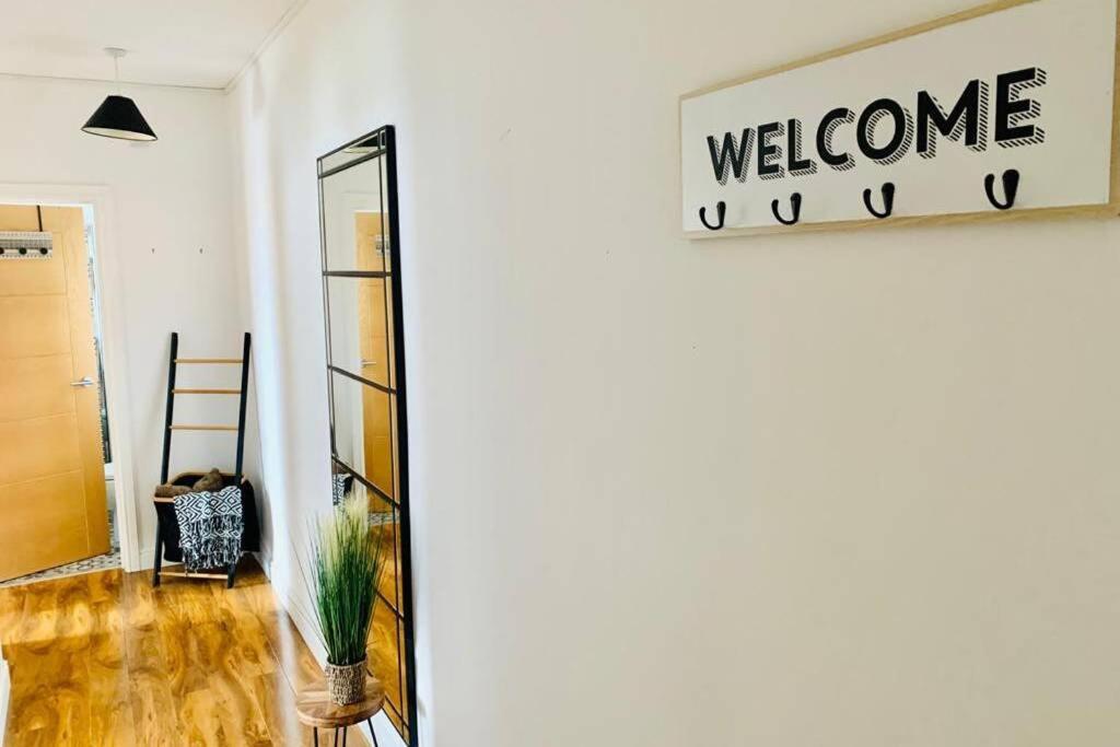 Luxury, Centrally Located 2 Bed Modern Apartment 그레이트야머스 외부 사진